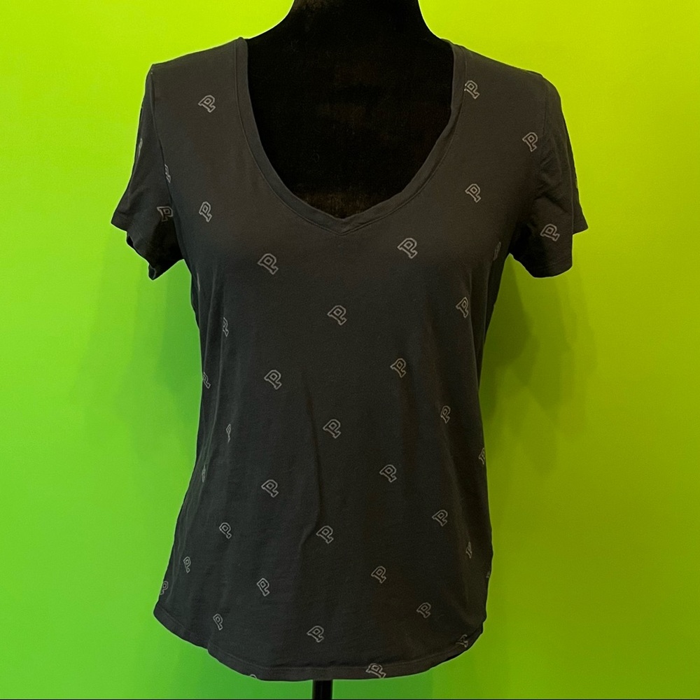 Pink Victorias Secret V Neck Shirt, Size Small